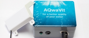 AQwaVit® Water Vitaliser: vitaliseert water door energetische ballast te neutraliseren. Beschikbaar voor particulier en industrieel gebruik.